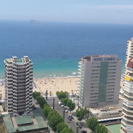 ºººCON AIRE ACOND, PARKING, PISCINA Y JARDIN Apts Alhambra en Playa Levante Benidorm Exterior foto