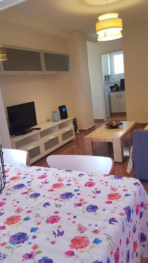 ºººCON AIRE ACOND, PARKING, PISCINA Y JARDIN Apts Alhambra en Playa Levante Benidorm Exterior foto