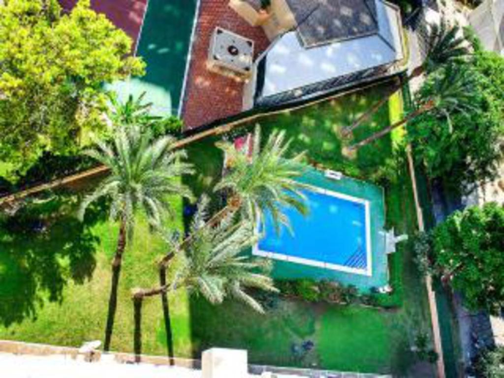 ºººCON AIRE ACOND, PARKING, PISCINA Y JARDIN Apts Alhambra en Playa Levante Benidorm Exterior foto